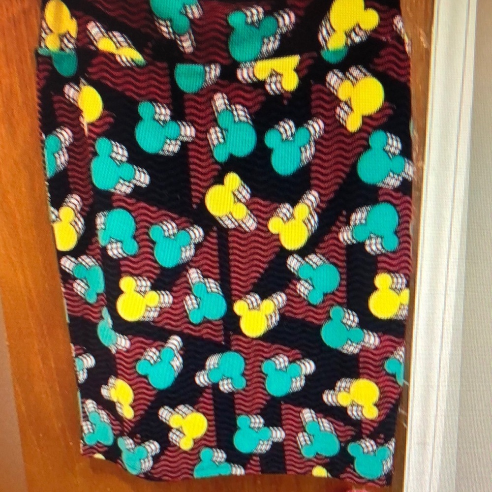 Black Patterned Pencil Skirt with Teal and Yellow Accents